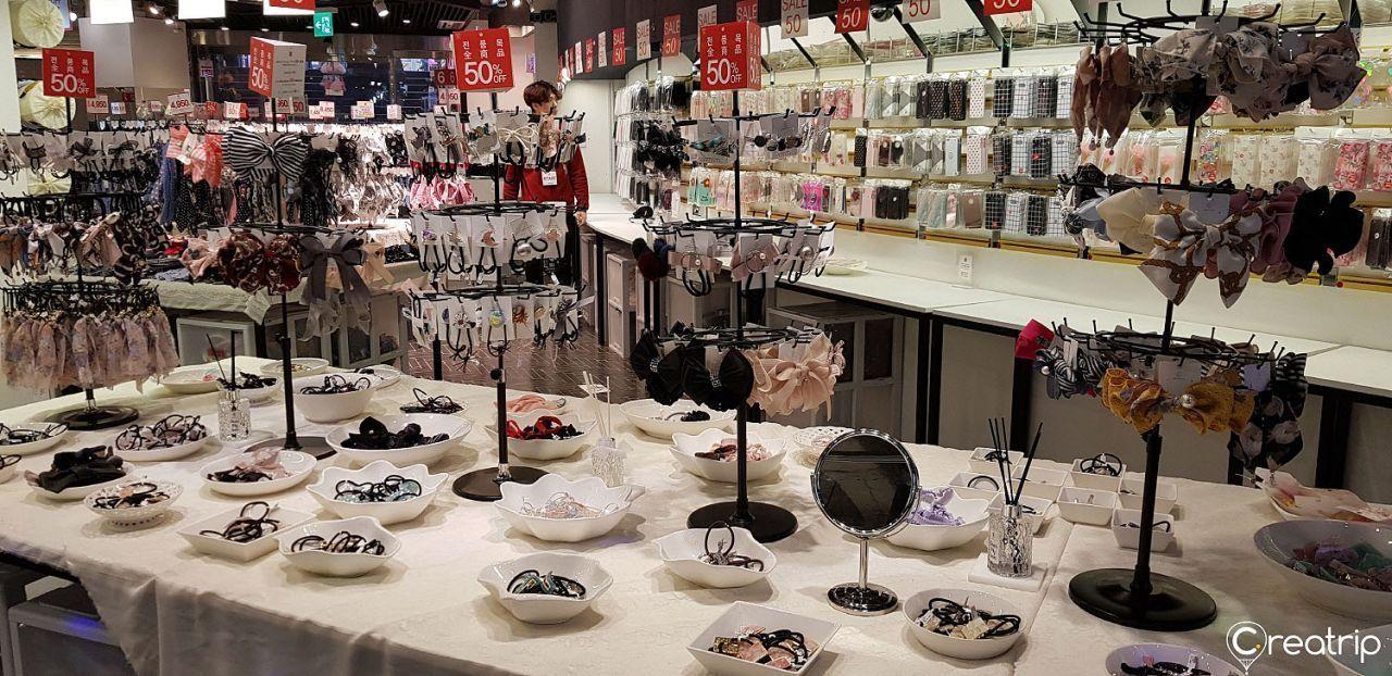 Discover Seoul's Trendiest Korean Jewelry Brands